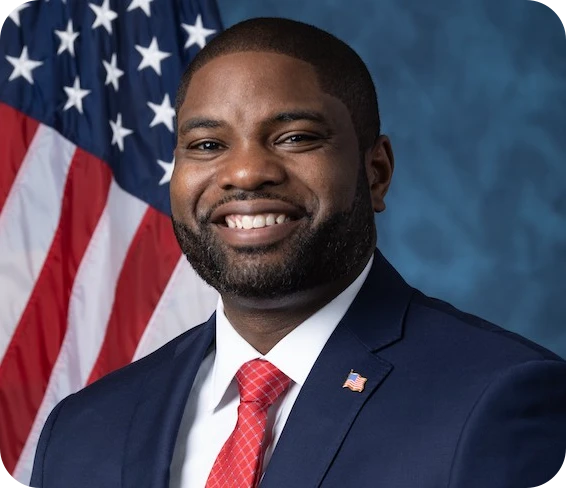 headshot of Byron Donalds